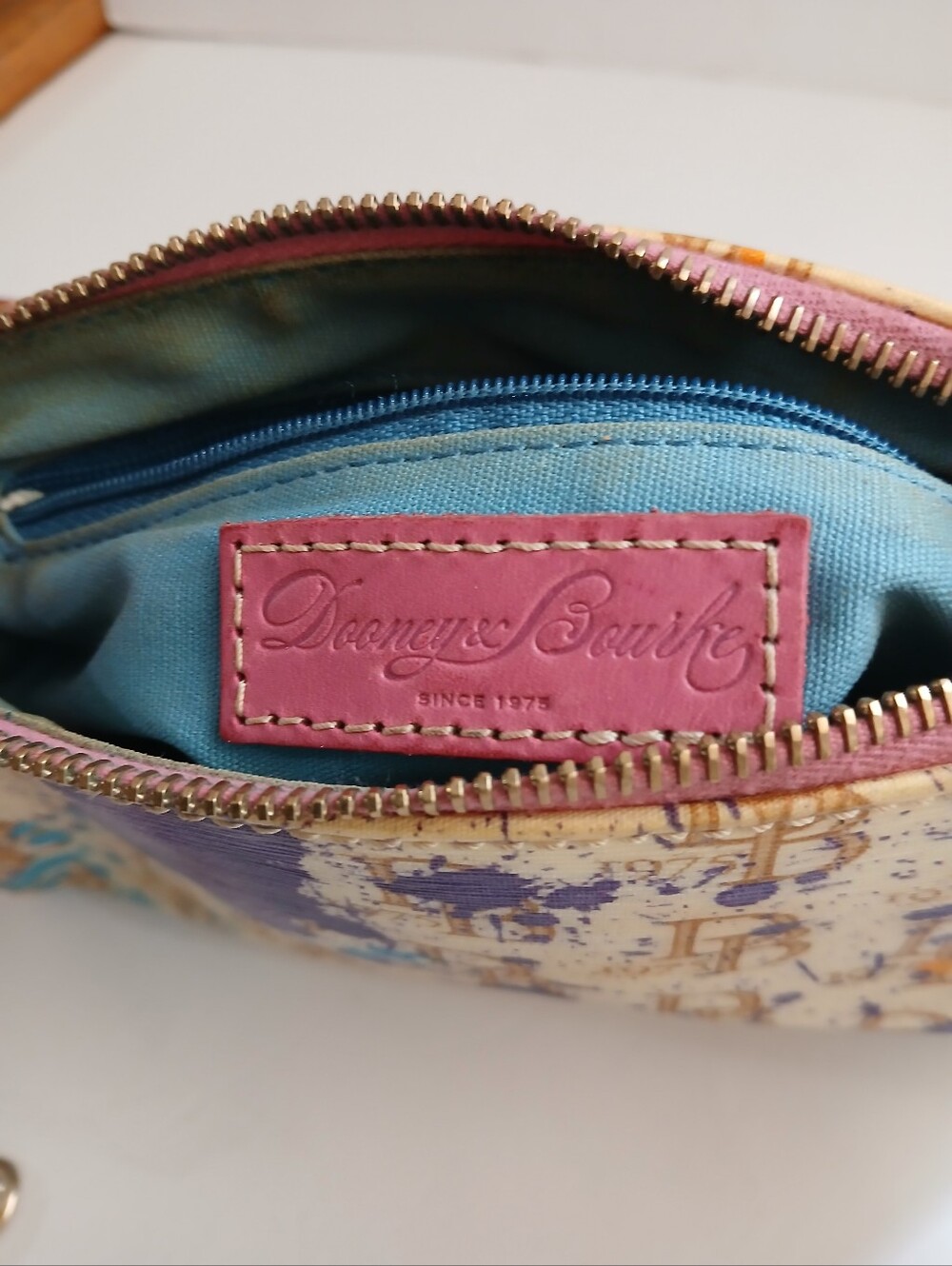 Dooney&Bourke Paint Splash Splatter Barrel Bag Y2K - Picture 6 of 7